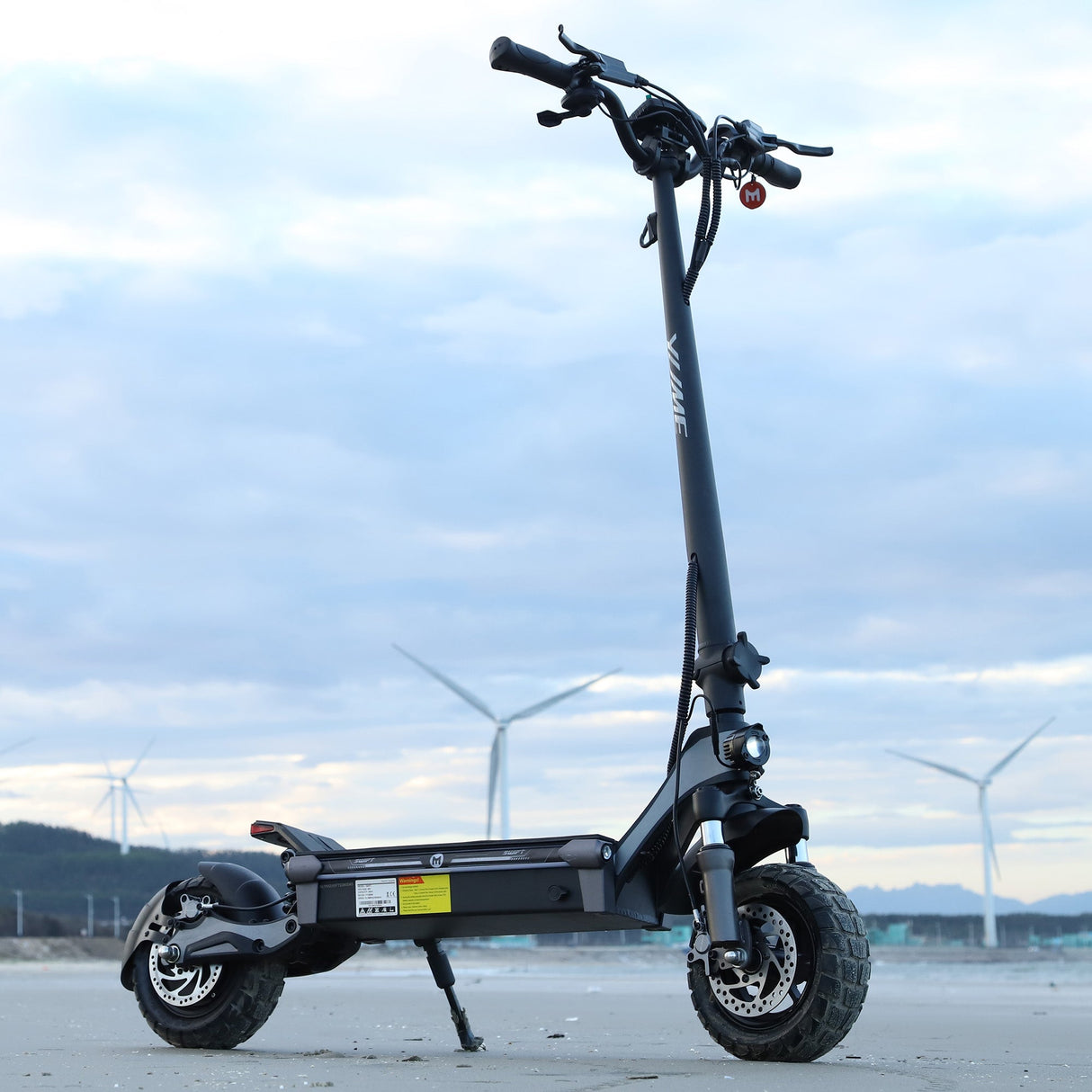 YUME Swift 10" Pendler-Elektro-Roller 1200W Motor 48V 22.5Ah Batterie