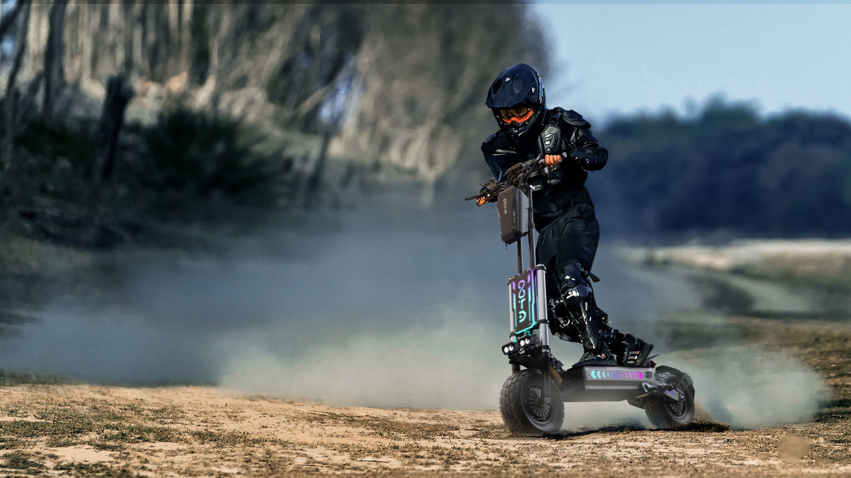 OOTD T90 13" All-Terrain 2-Rad Roller Elektro-Roller 3000W*2 Dual-Motoren 60V 31.2Ah Batterie