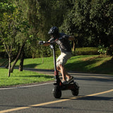 YUME Predator 13" All-Terrain Elektro-Roller 4000W*2 Doppelmotoren 72V 50Ah Batterie