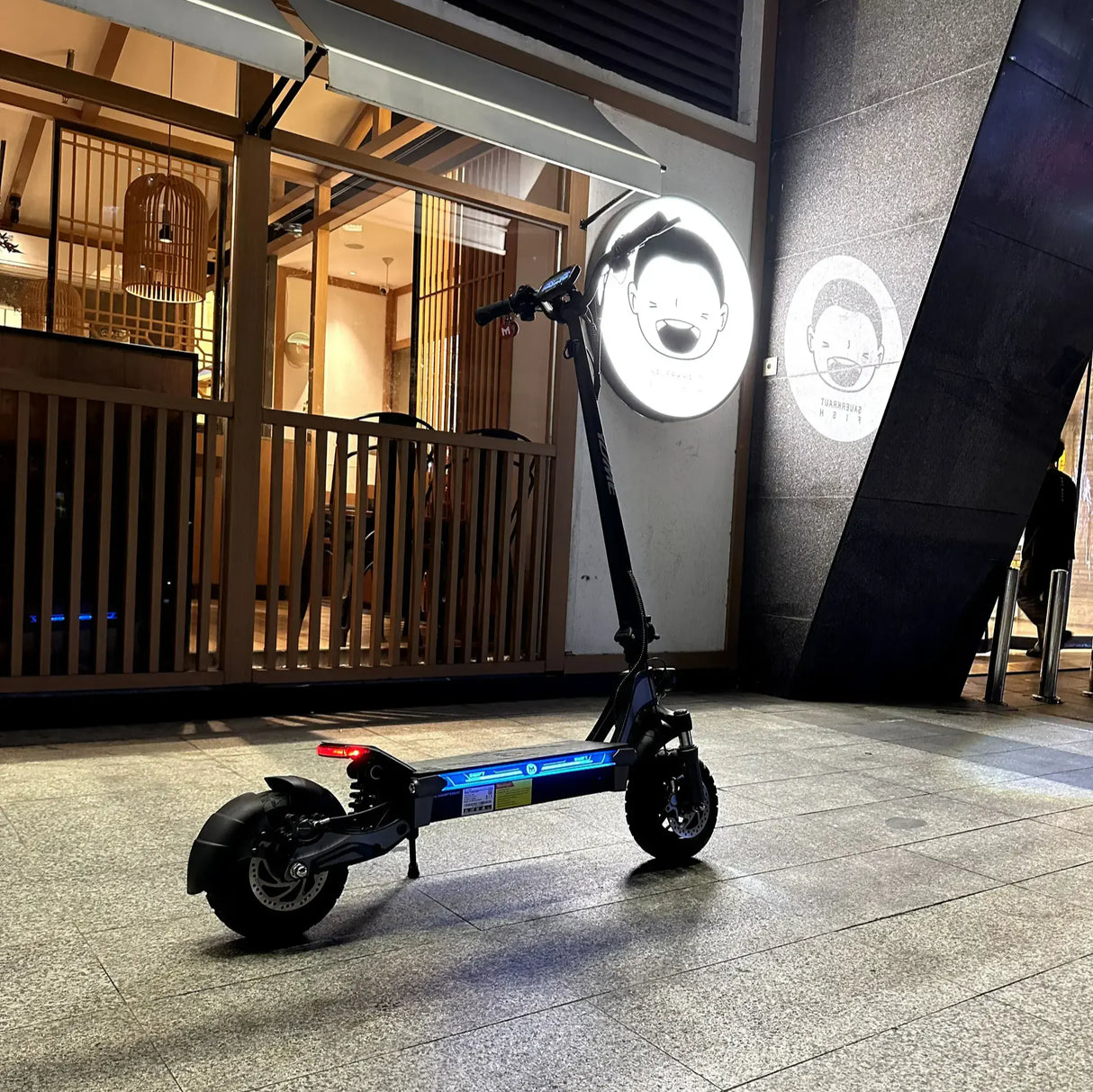 Patinete eléctrico urbano YUME Swift de 10 pulgadas, motor de 1200 W, batería de 48 V y 22,5 Ah