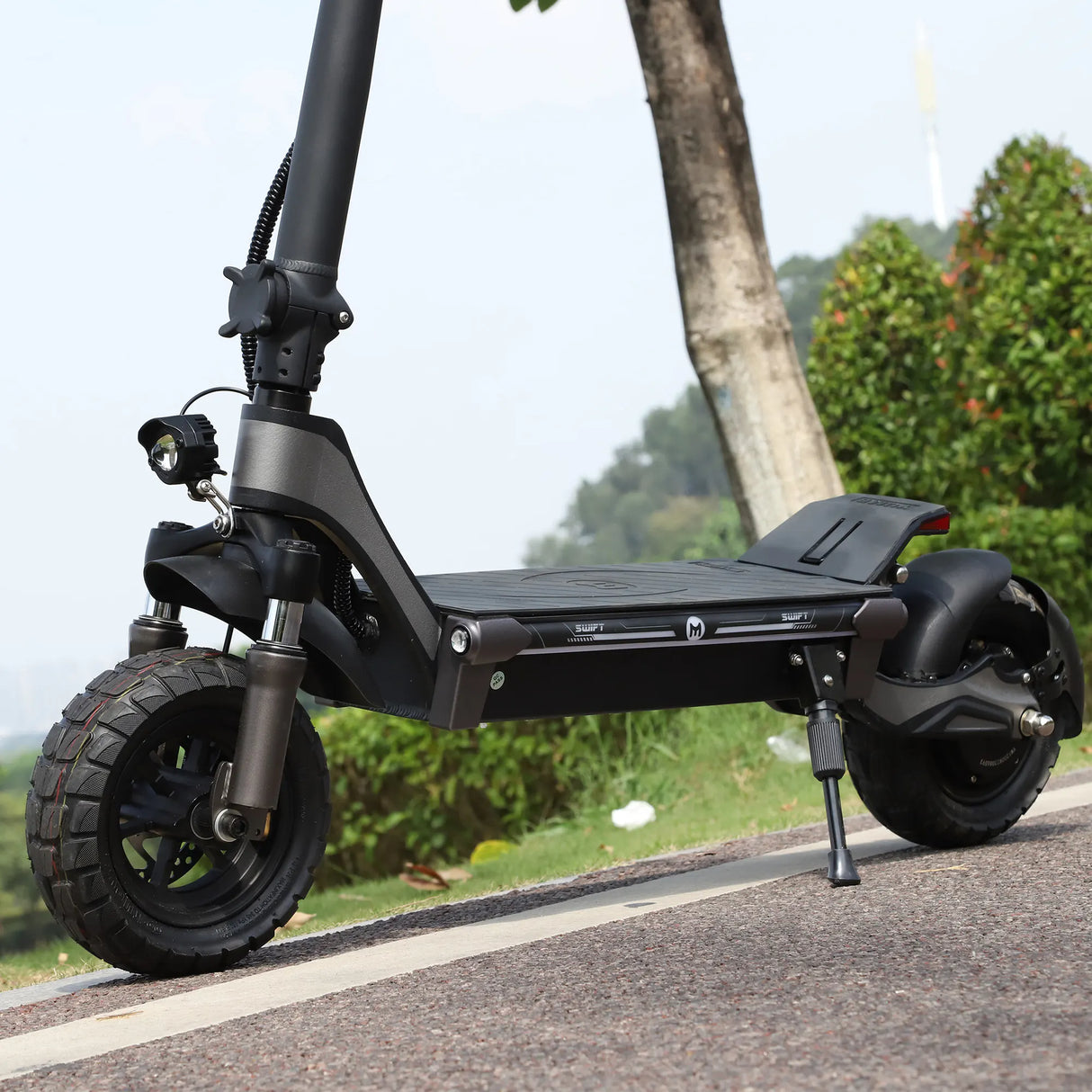 Patinete eléctrico urbano YUME Swift de 10 pulgadas, motor de 1200 W, batería de 48 V y 22,5 Ah