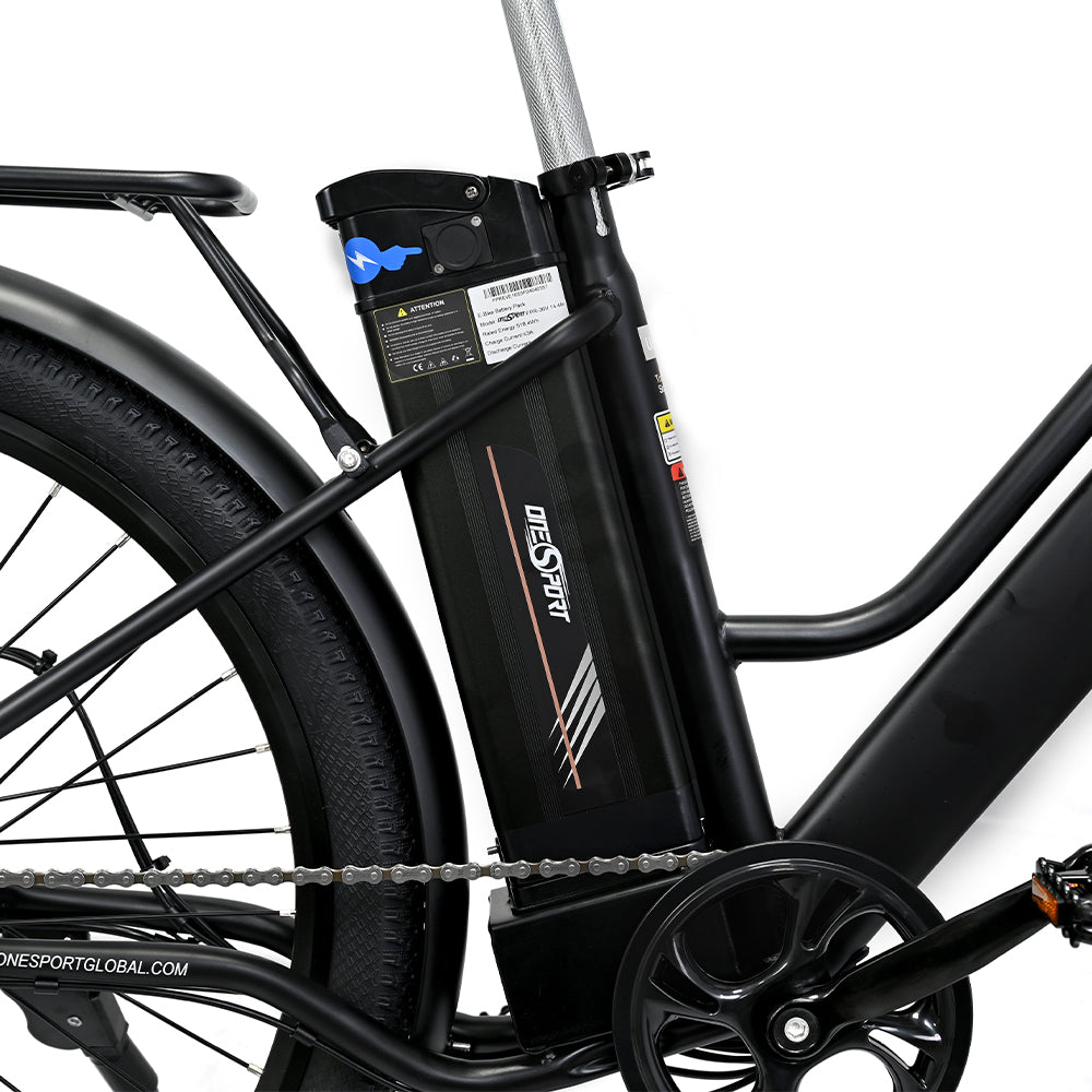 Der OneSport OT18-3 Step-Through-E-Bike-Lithium-Akku mit 36 V und 14,4 A kann mit einer einzigen Ladung mehr als 100 Kilometer zurücklegen.
